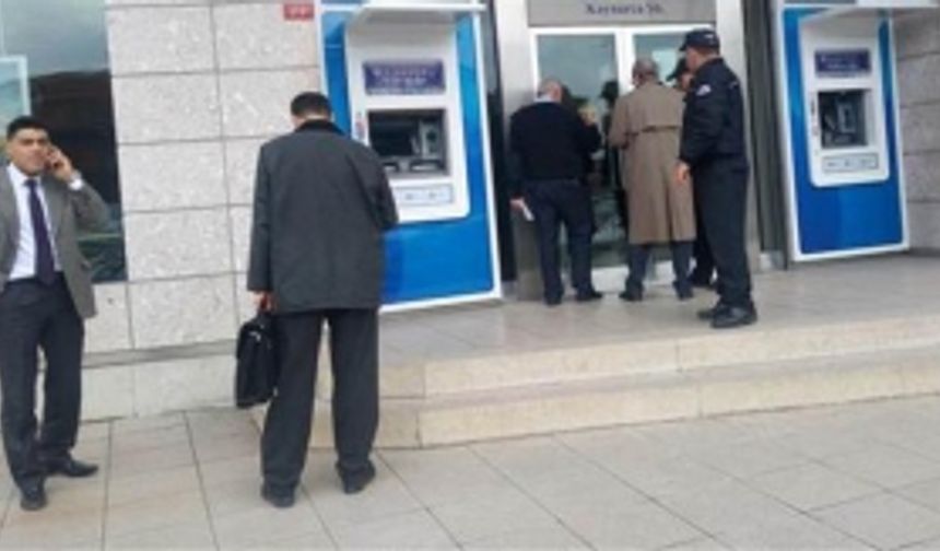 Pendik'te banka soygunu girişimi: 2 yaralı