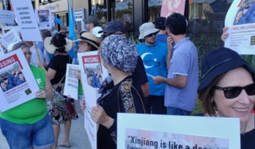 ABD’de Çin’in Doğu Türkistan’daki zulmü protesto edildi