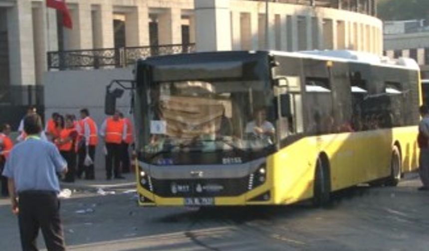 Beşiktaş taraftarı otobüslerle Kadıköy’e gönderildi