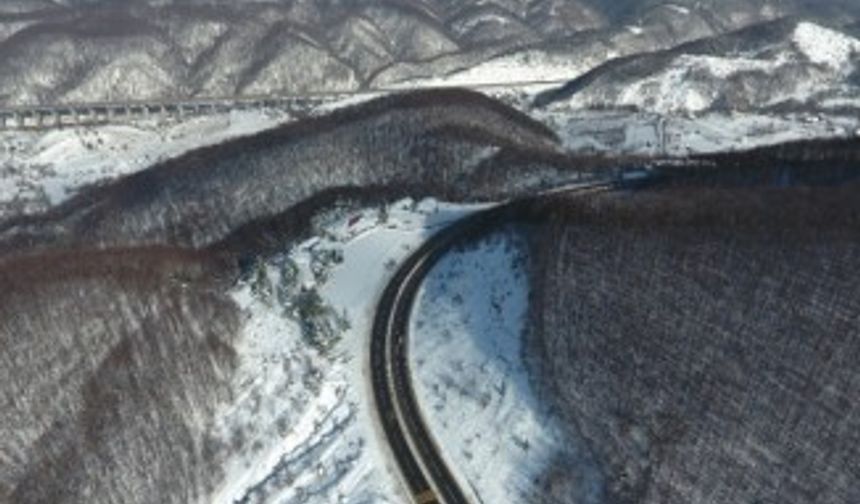 Bolu Dağı’ndan eşsiz kar manzarası