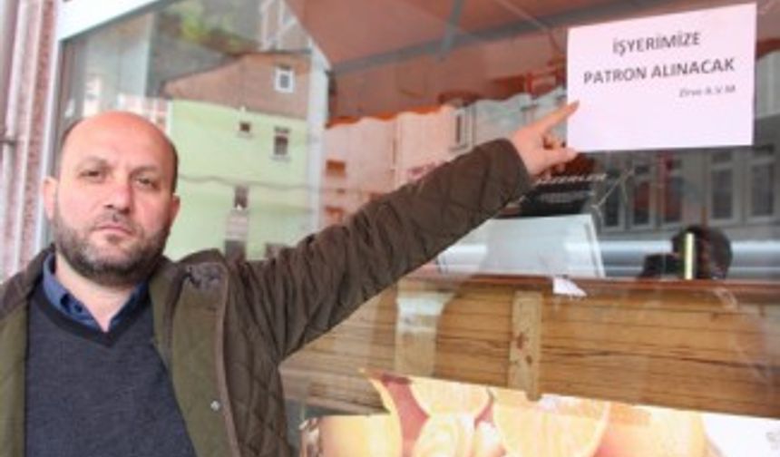 Bu market işçi değil patron arıyor