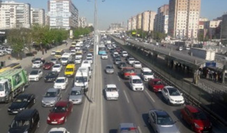 İstanbul’da sürücülere sabah trafiği şoku