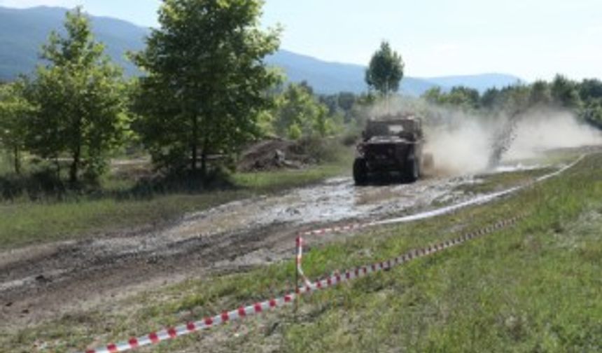 Off-Road yarışları zorlu geçti