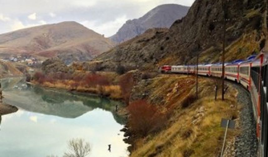 Turistik Doğu Ekspresi yola çıkıyor