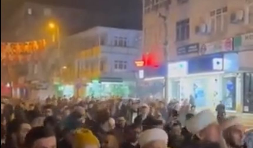 Gericilikte el yükselten İsmailağa Örgütü'nden Yılbaşı protestosu: