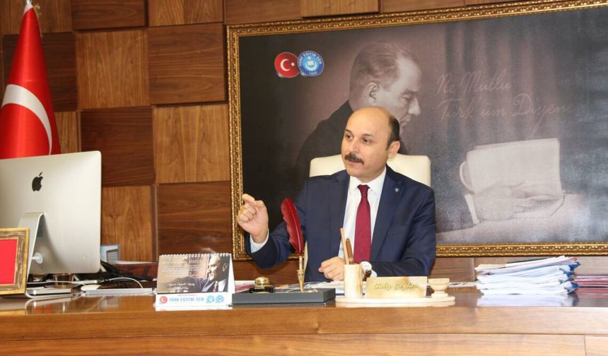 Türk Eğitim-Sen Başkanı: 'Öğretmenin ücretlisi, sözleşmelisi olmaz!'