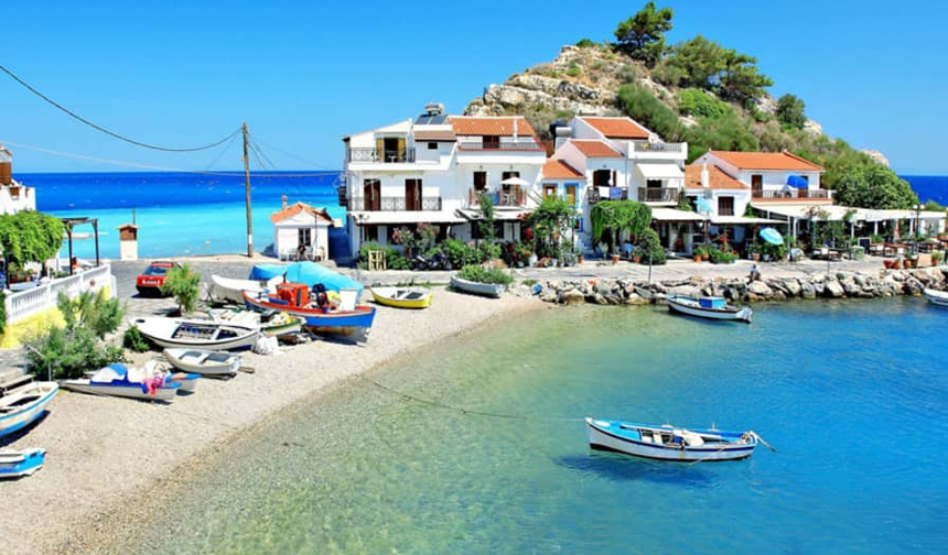Tatilciler İçin Müjde: Yunan Adalarına Feribot Kolaylığı!