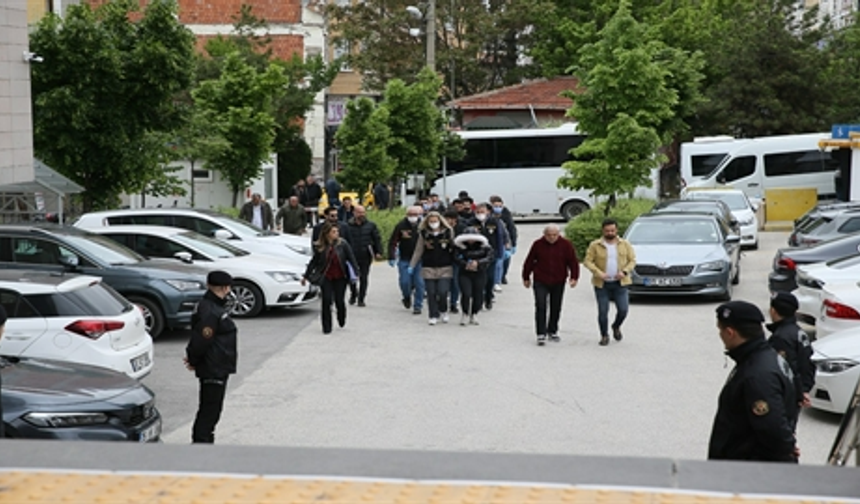 Eskişehir ve Ankara’da fuhuş operasyonu; 7 gözaltı