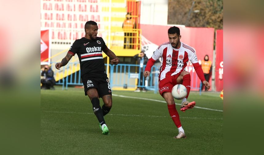 Ümraniyespor ve Gençlerbirliği'nden Dramatik Beraberlik