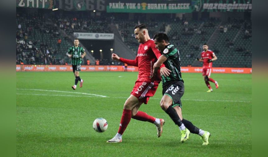 Kocaelispor, Pendikspor'u Farklı Geçti