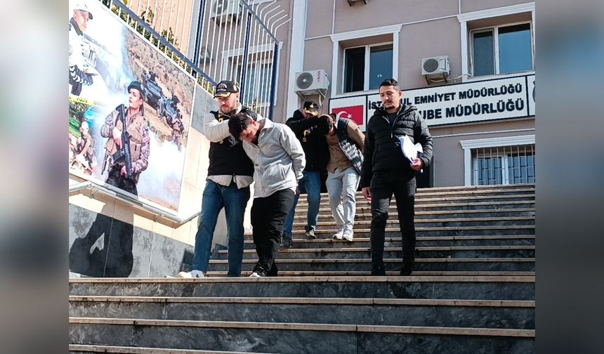 Güngören'de Dolandırıcılık Operasyonu: Şüpheliler Yakalandı