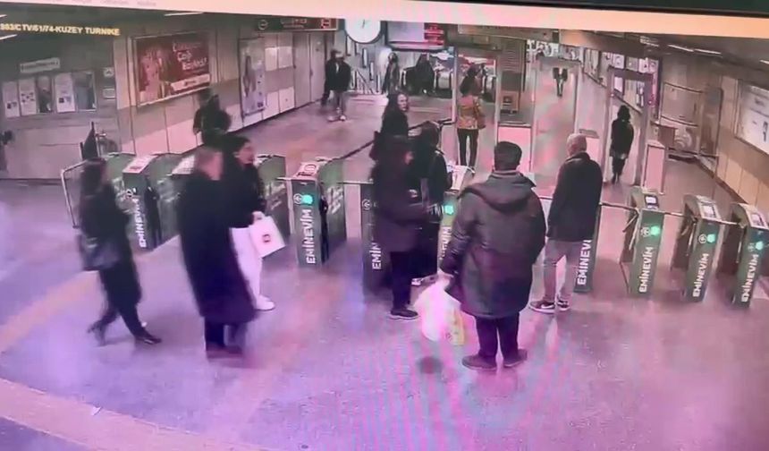 Ece Gürel'in Metro Yolculuğu Kameralara Yansıdı