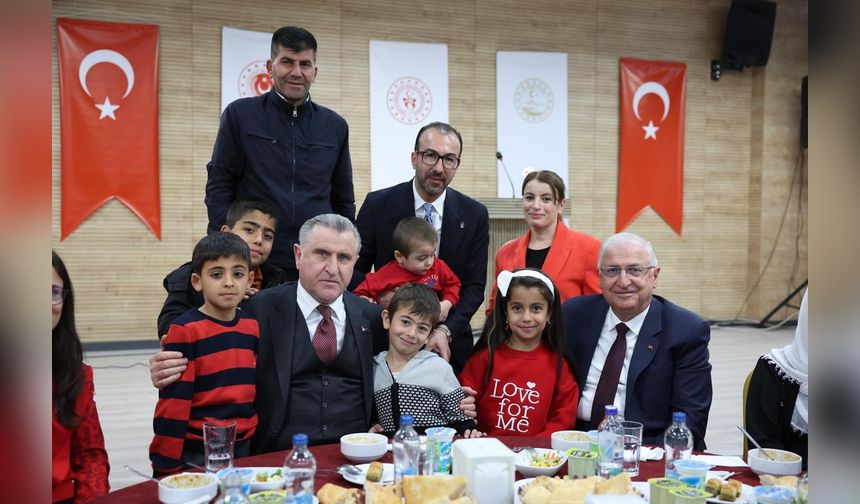Şırnak'ta Bakan Güler ve Bakan Bak Buluştu