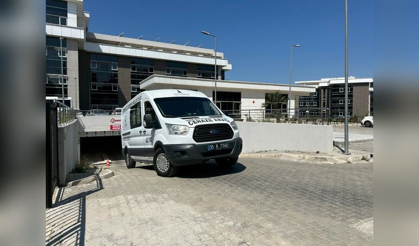 Fehmi Işıklar'ın Eşinin Cenazesi Adli Tıp'tan Alındı