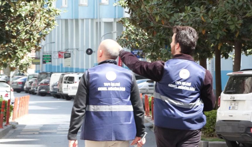Başakşehir'de Bakanlık Ekipleri Hasar Tespiti İçin Sahada