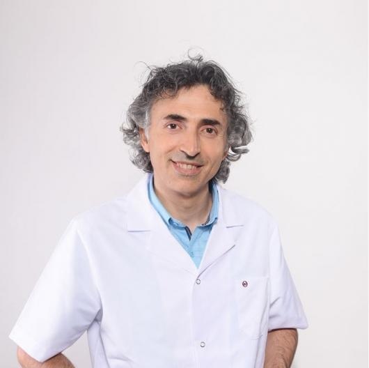 Dr. Eyyüb Yılmaz Kimdir