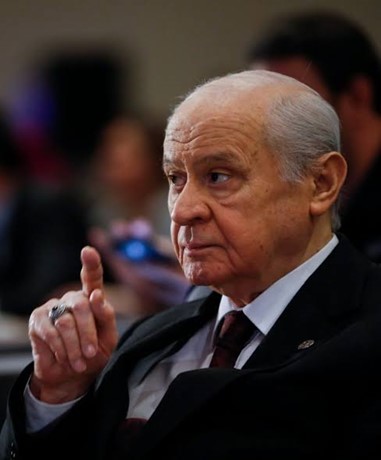 Devlet Bahçeli’ye Sakil Tasallut